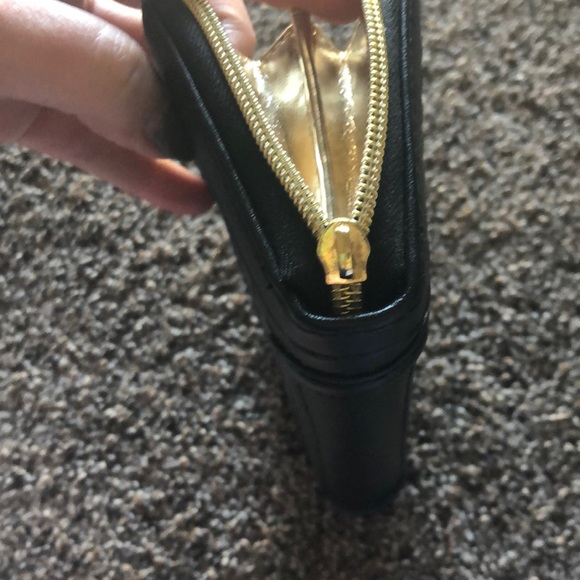 Wallet - Picture 3 of 3